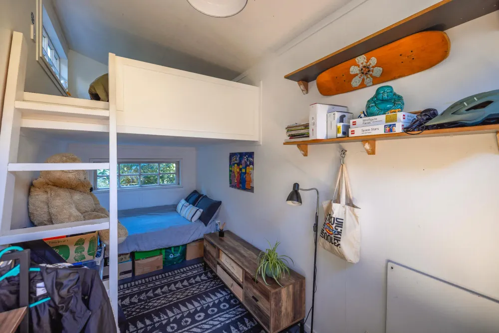 Photos of 29 Beresford Avenue