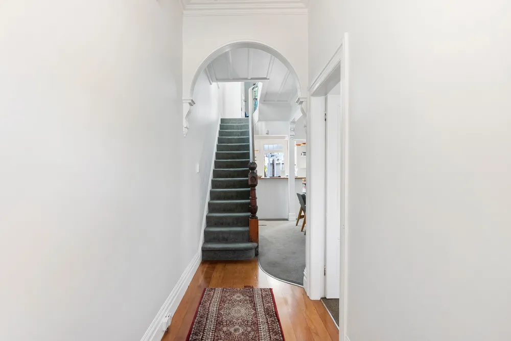 Photos of 25 Vermont Street