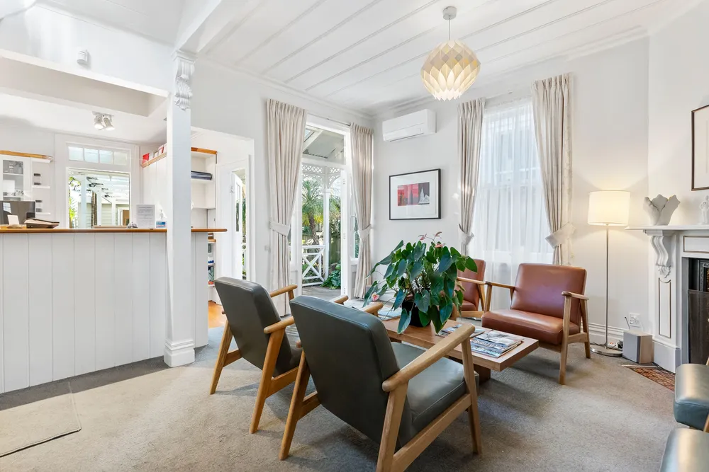 Photos of 25 Vermont Street