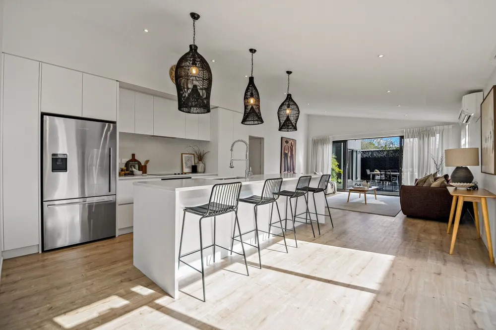Photos of 9 Makete Crescent