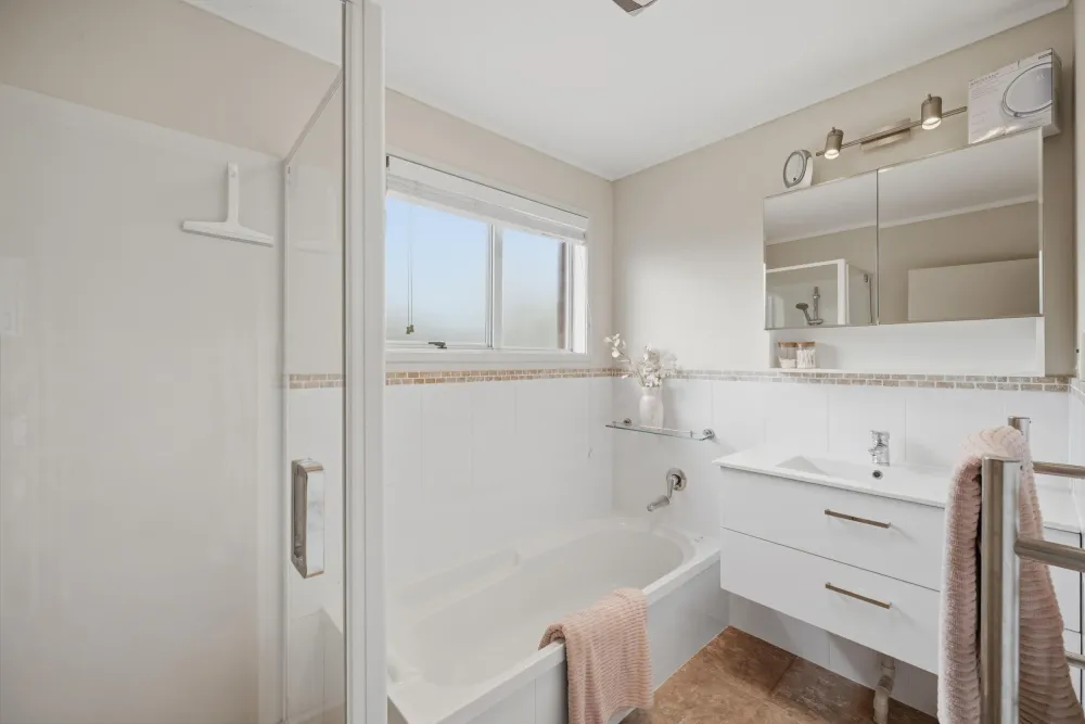 Photos of 2/3 Bronwyn Place
