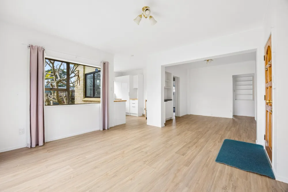 Photos of 25 Wellesley Road