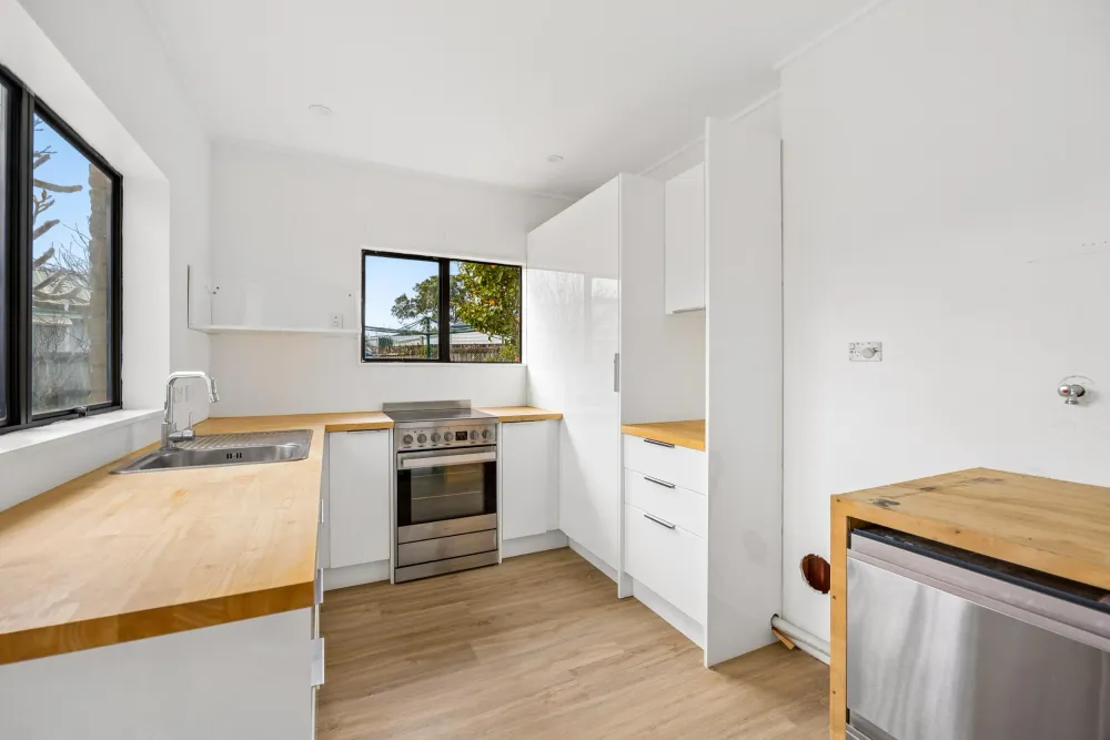 Photos of 25 Wellesley Road