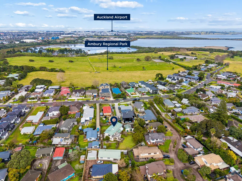 Photos of 25 Wellesley Road