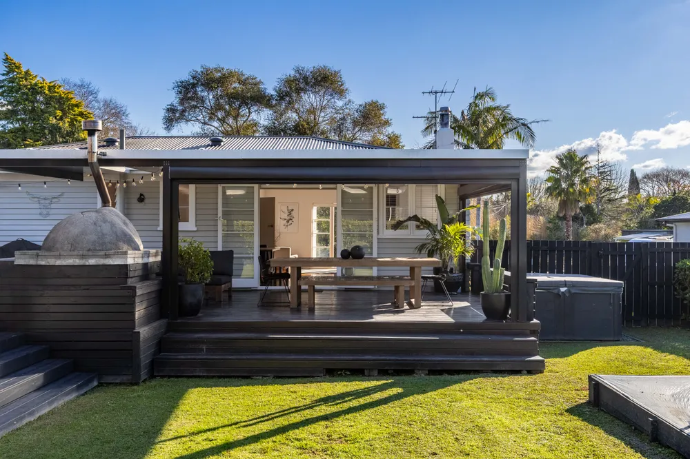 Photos of 20 Karaka Road