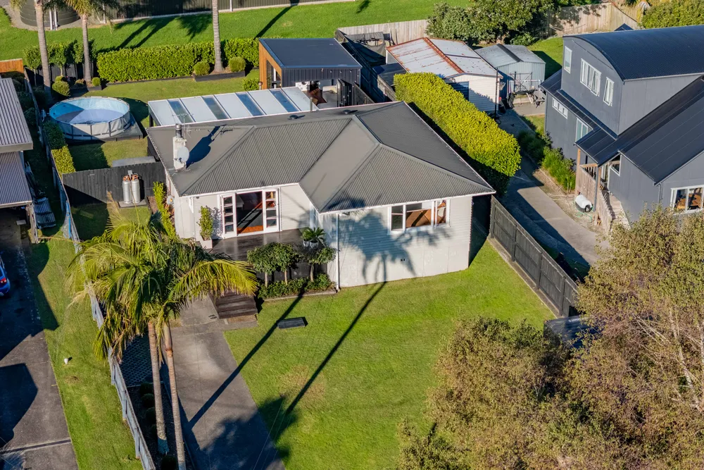 Photos of 20 Karaka Road