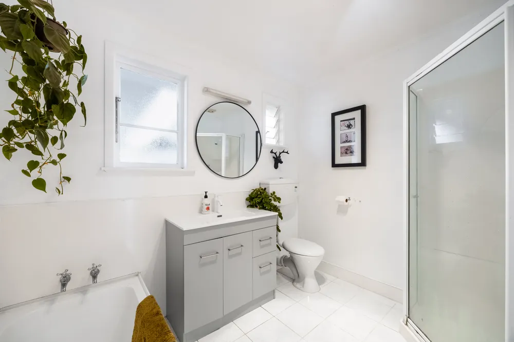 Photos of 20 Karaka Road