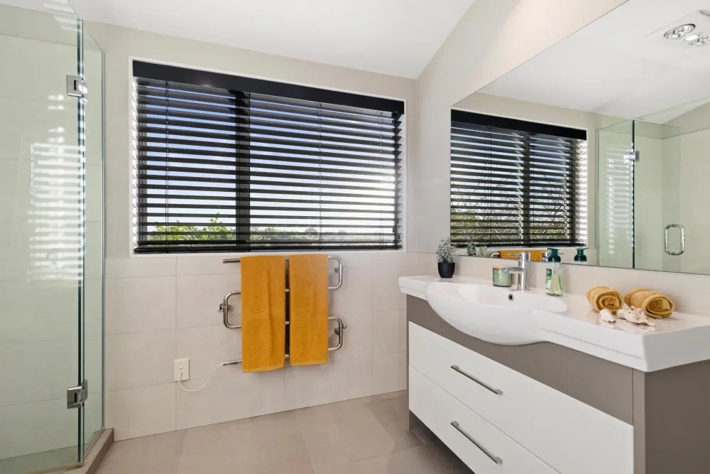 Photos of 16 Pescara Point