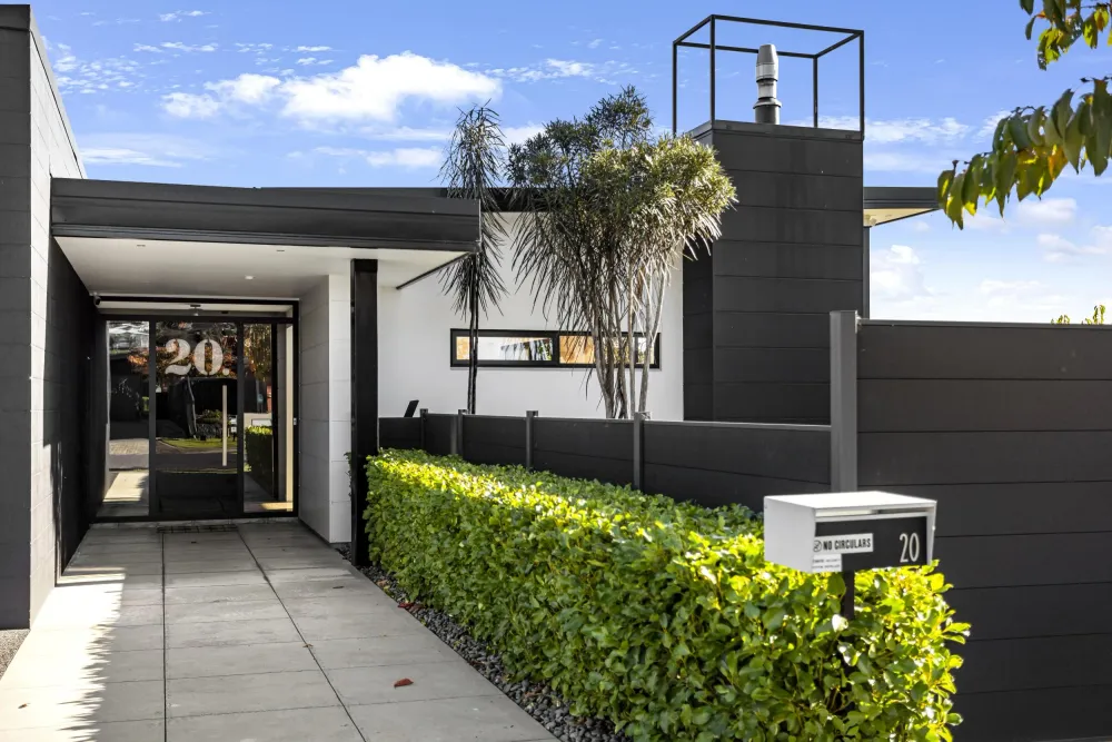 Photos of 20 Heathfield Drive