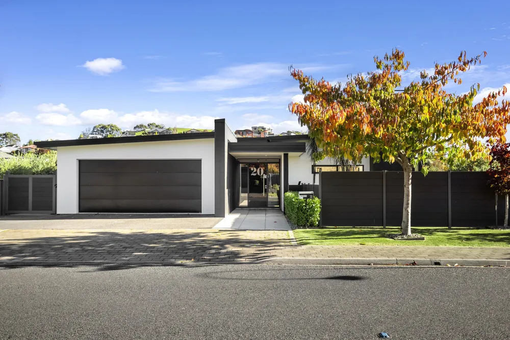 Photos of 20 Heathfield Drive