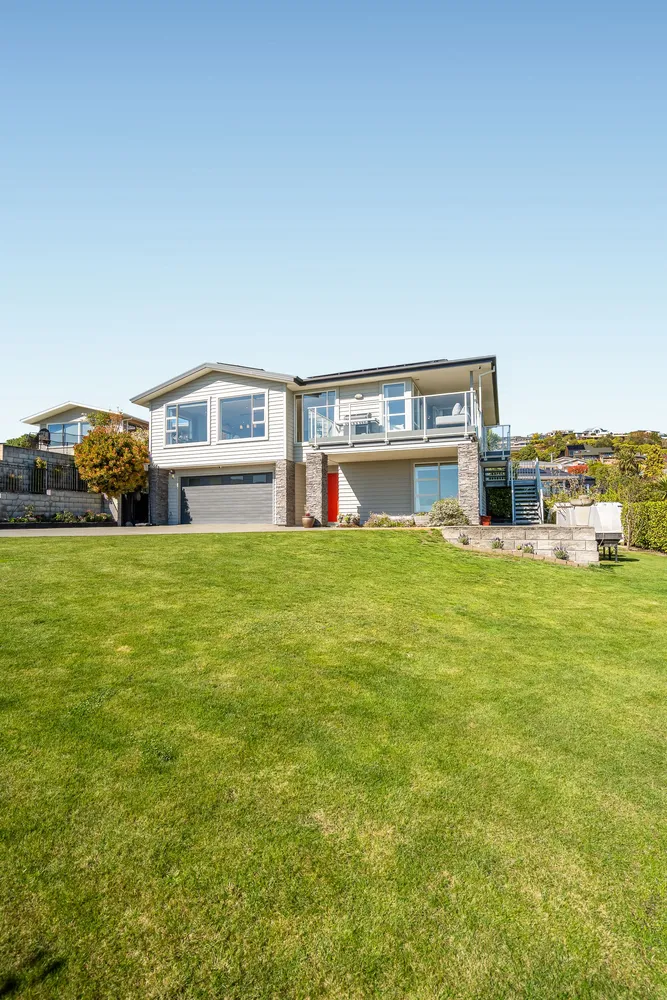 Photos of 170 Soleares Avenue