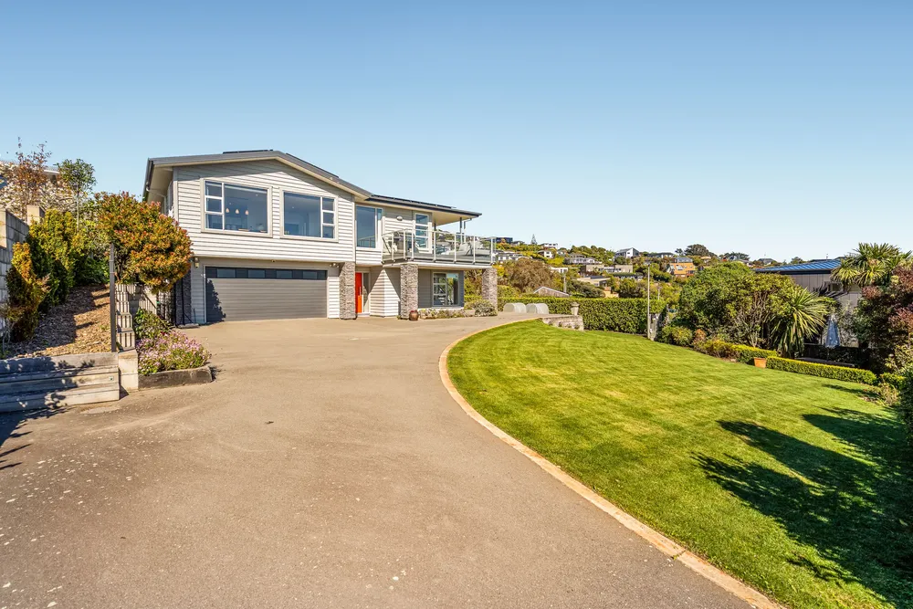 Photos of 170 Soleares Avenue