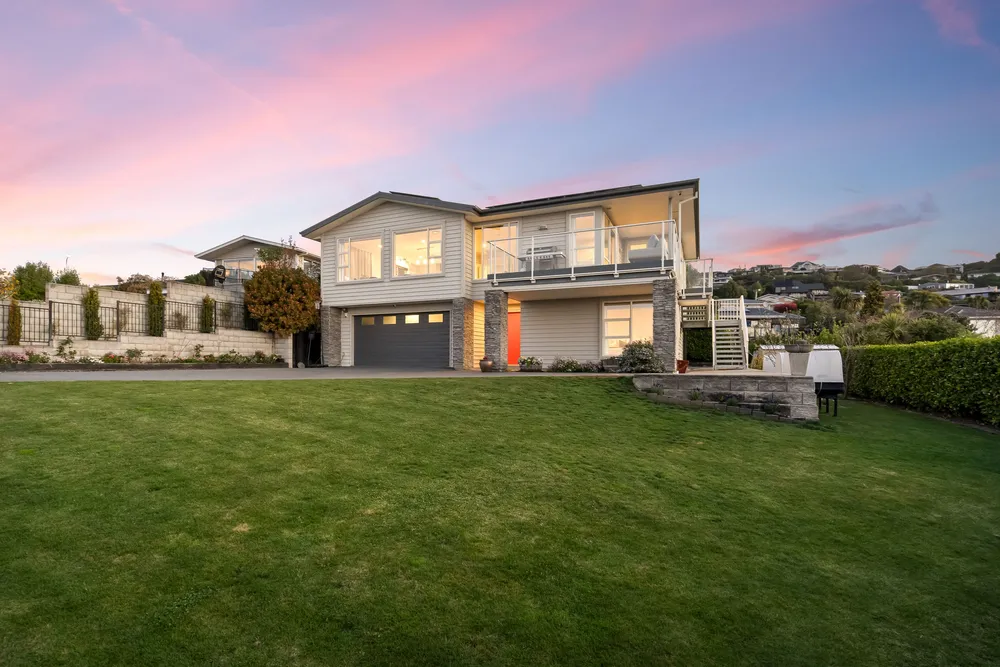 Photos of 170 Soleares Avenue