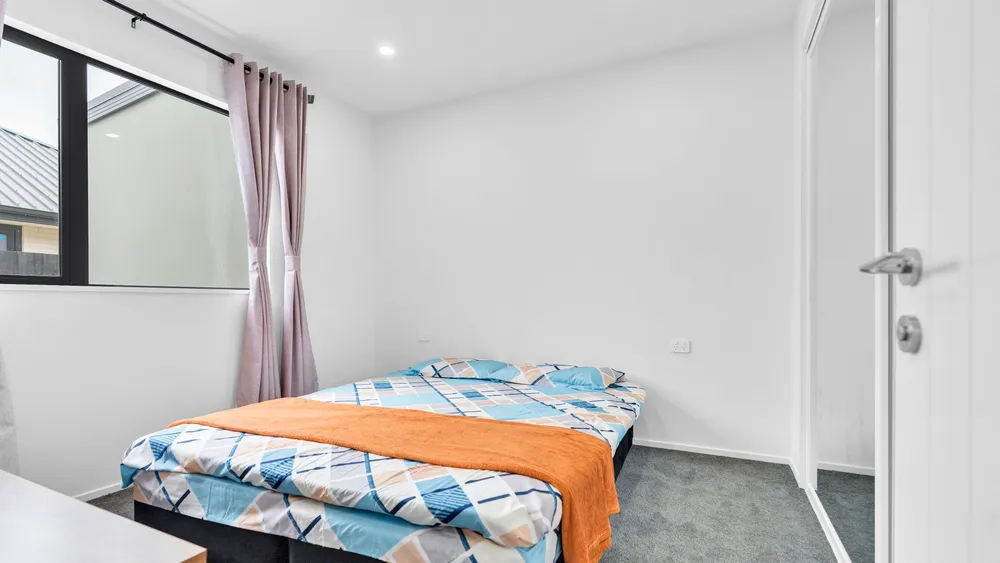 Photos of 27 Kirirua Avenue