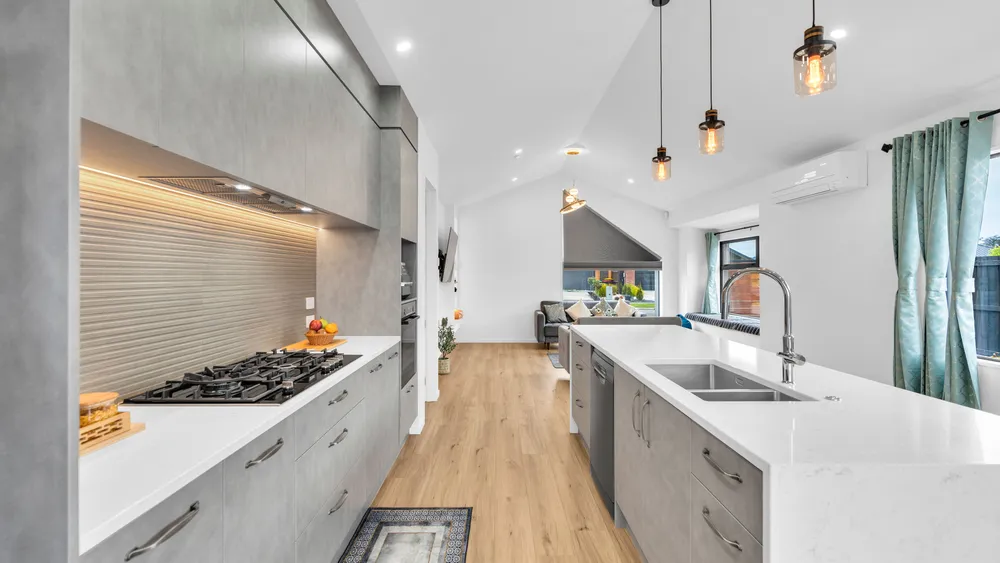 Photos of 27 Kirirua Avenue