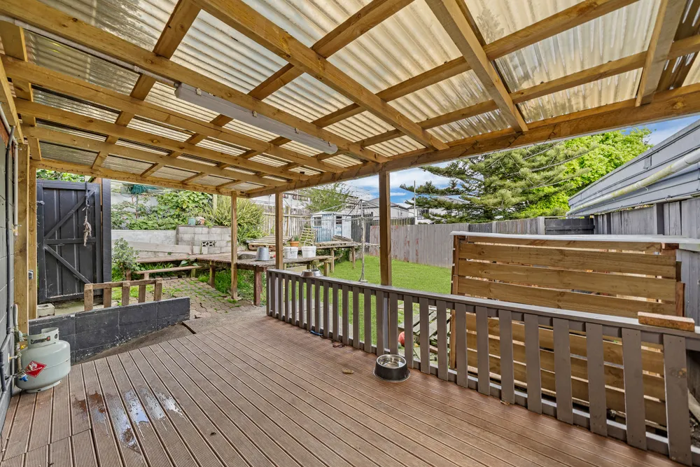 Photos of 83 Hillside Road