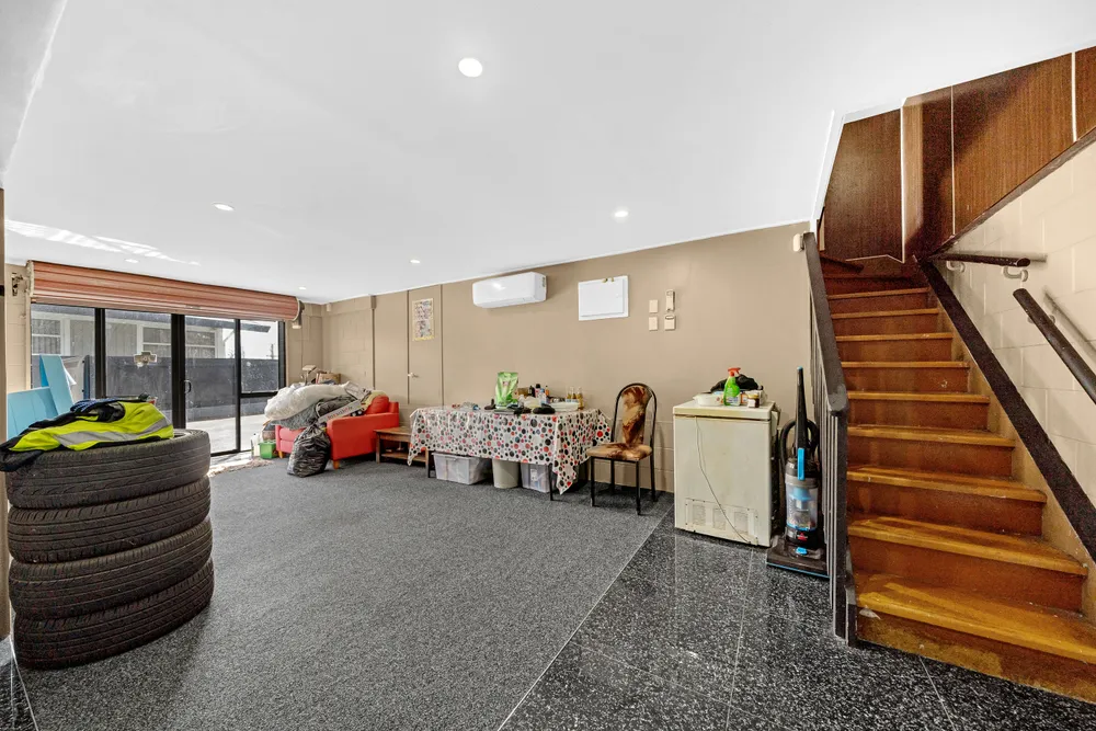 Photos of 83 Hillside Road