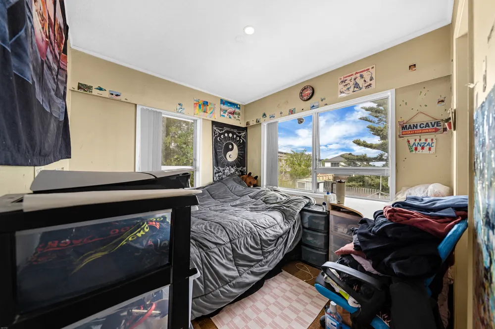 Photos of 83 Hillside Road
