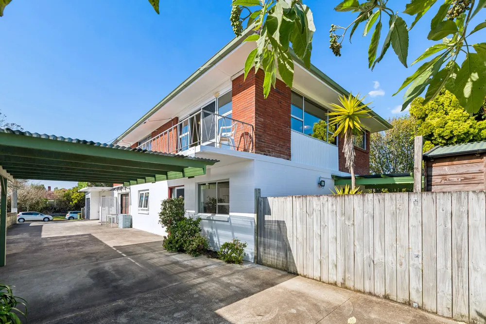 Photos of 67C Crawford Avenue