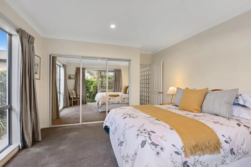 Photos of 74A Merivale Lane