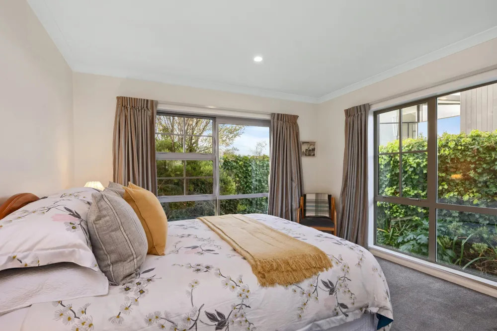 Photos of 74A Merivale Lane