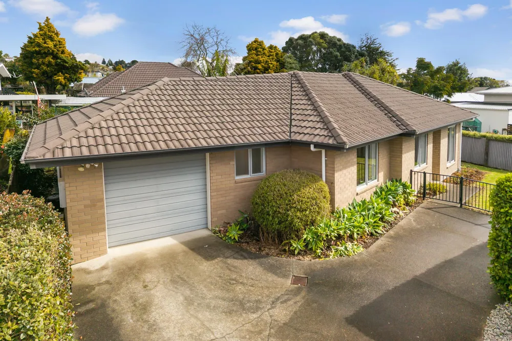 Photos of 4A Tuakau Road