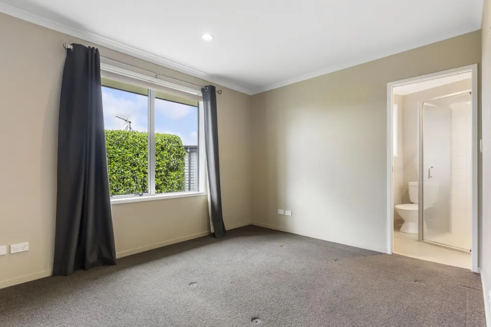 Photos of 4A Tuakau Road