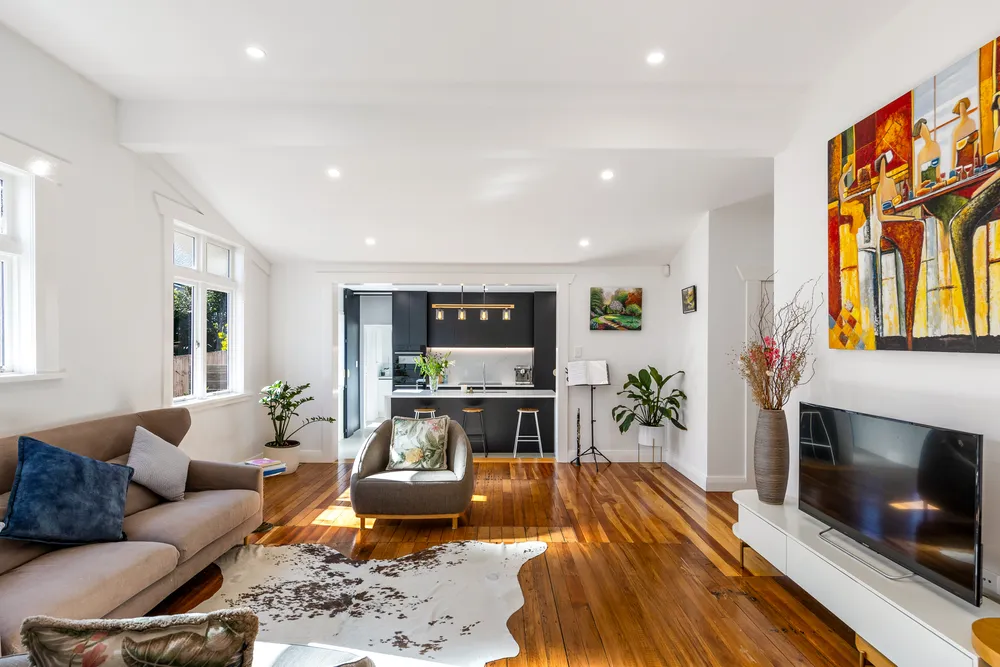 Photos of 34 Mewburn Avenue
