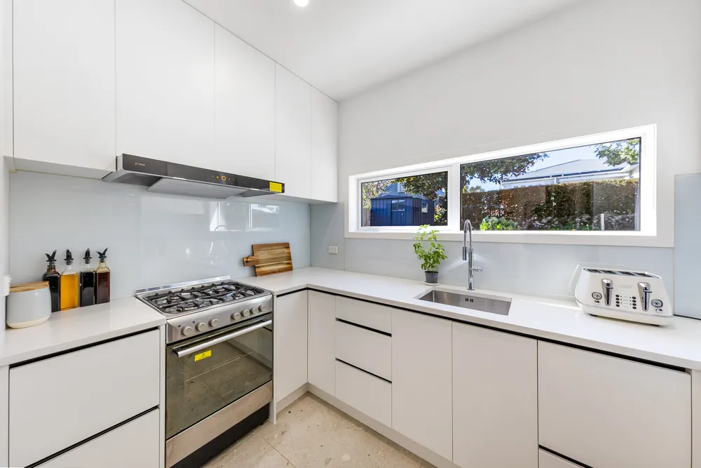 Photos of 34 Mewburn Avenue