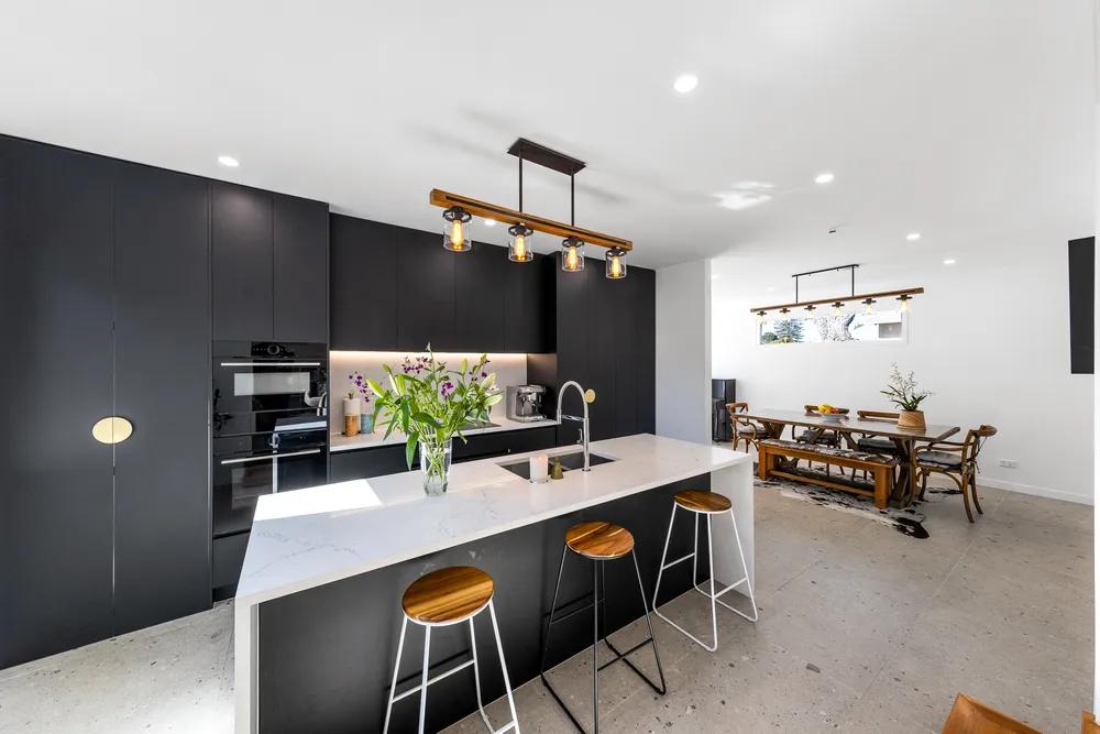 Photos of 34 Mewburn Avenue