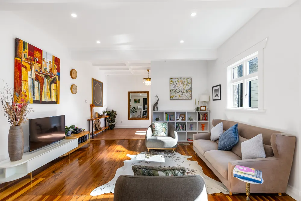 Photos of 34 Mewburn Avenue