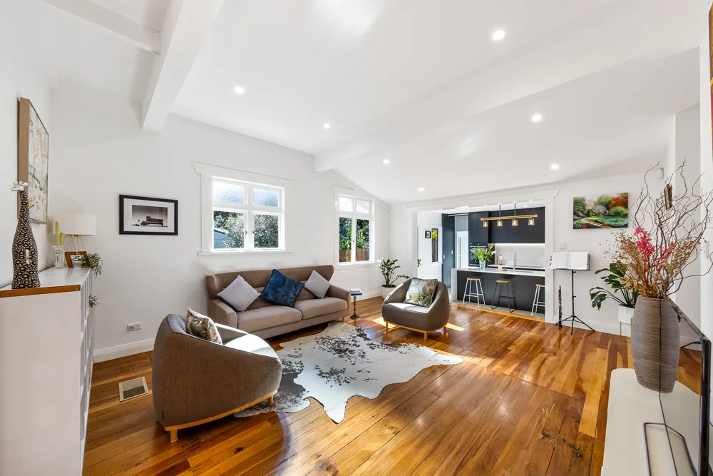 Photos of 34 Mewburn Avenue