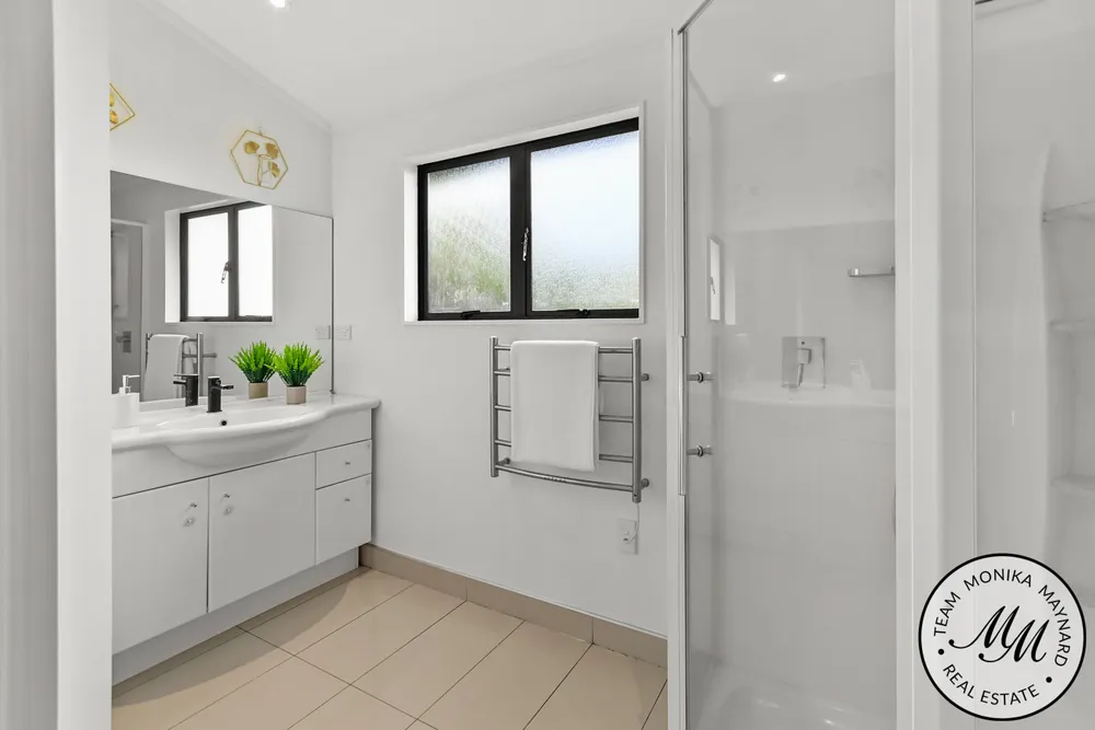 Photos of 67 Calluna Crescent