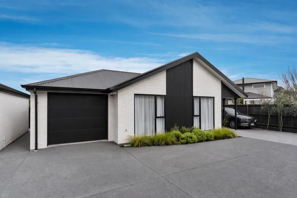 Photos of 58C Whincops Road