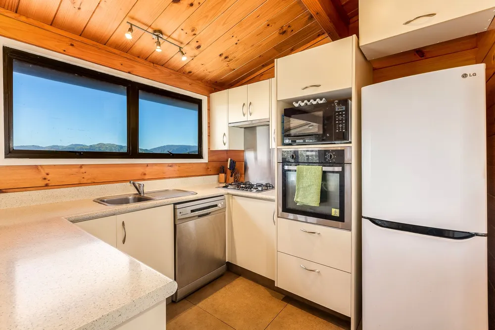 Photos of 25 James Cook Drive