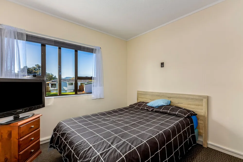 Photos of 25 James Cook Drive