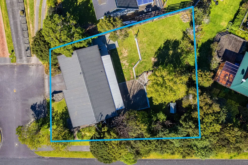 Photos of 25 James Cook Drive