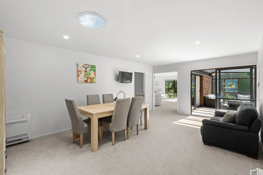 Photos of 14 Thurlestone Place