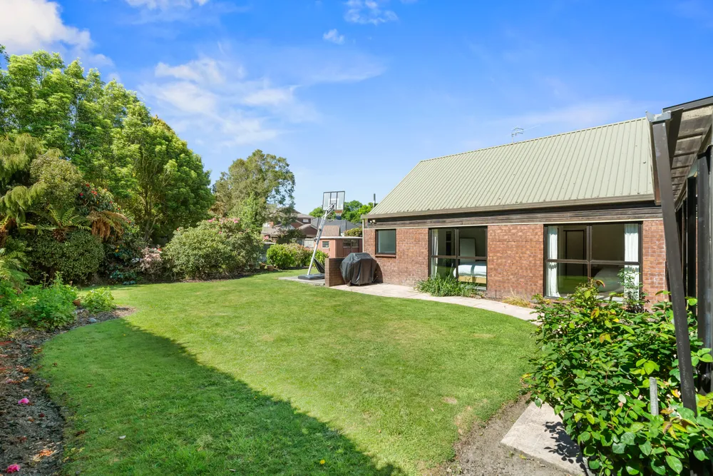 Photos of 14 Thurlestone Place