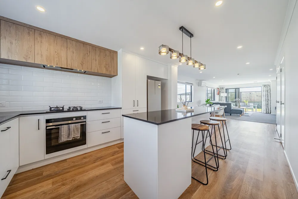 Photos of 89 Cynisca Crescent