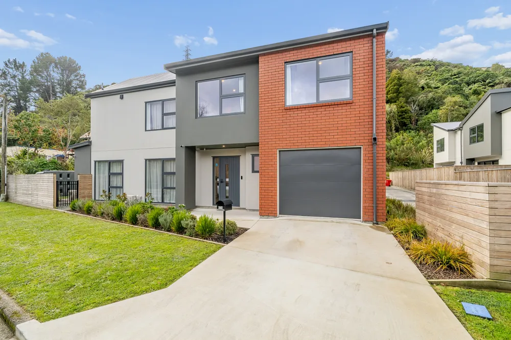 Photos of 89 Cynisca Crescent