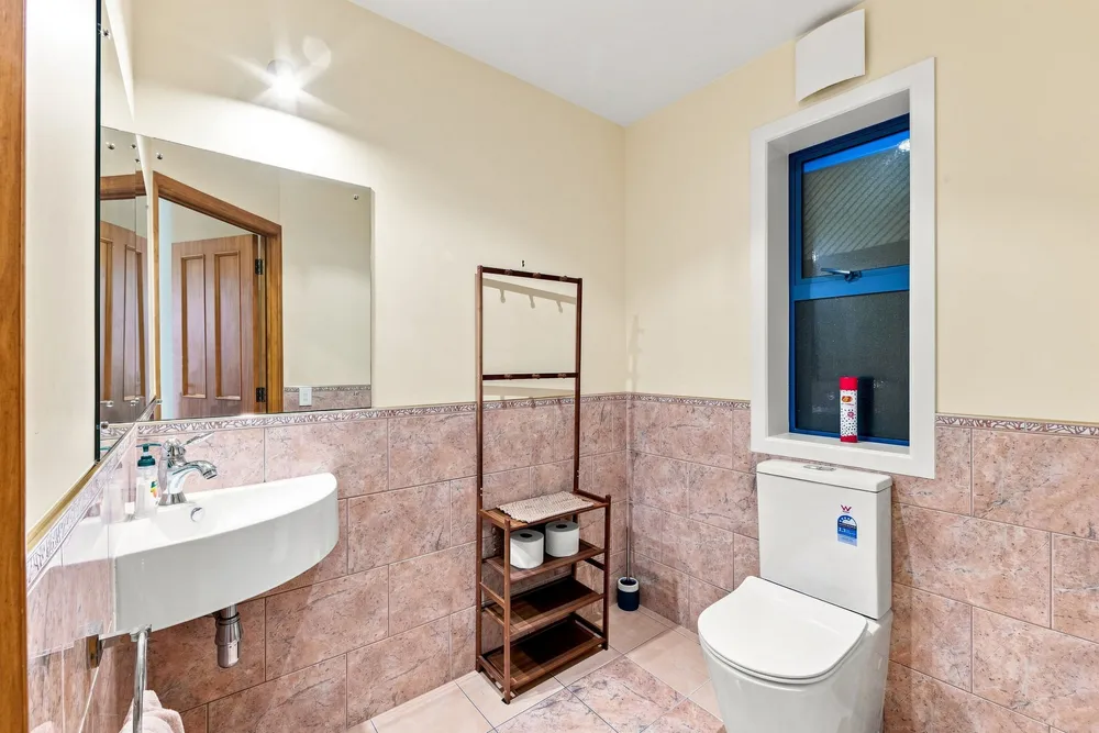 Photos of 18 Belgrove Place