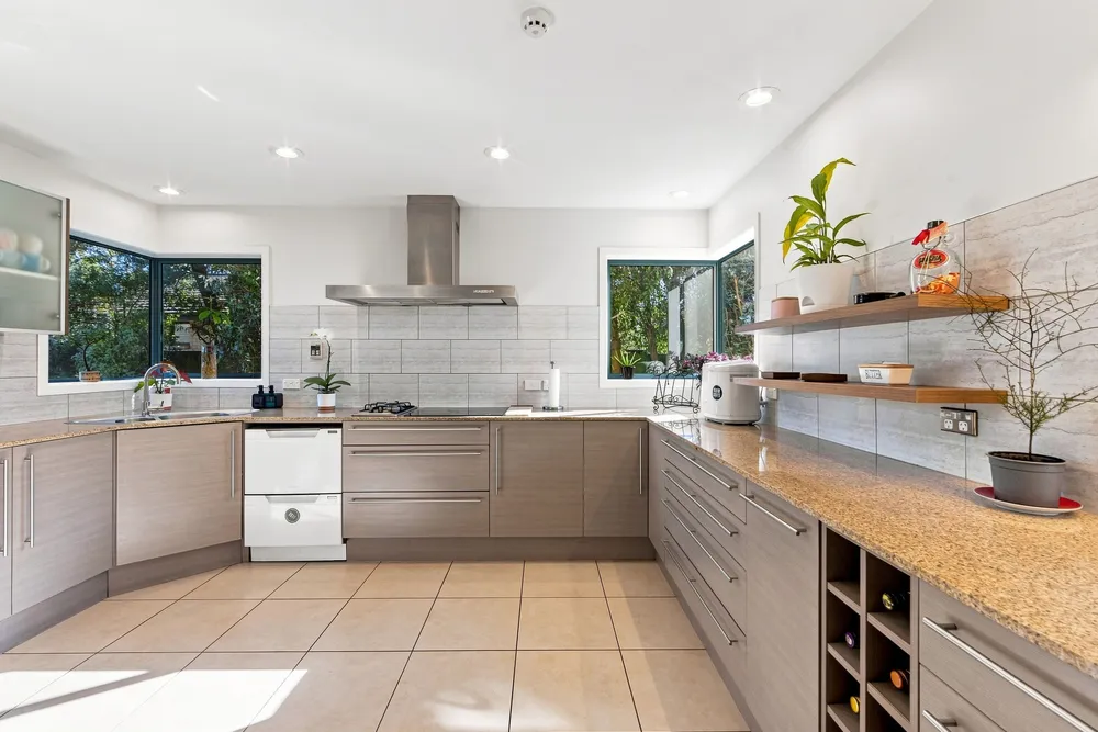 Photos of 18 Belgrove Place