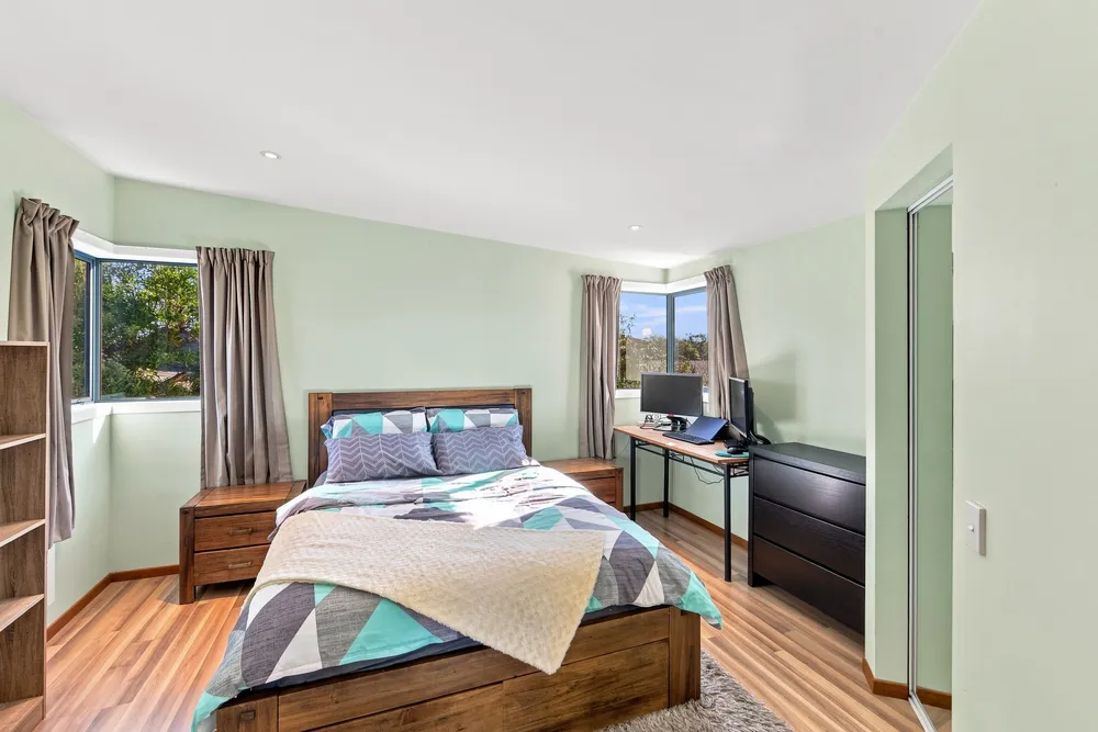 Photos of 18 Belgrove Place