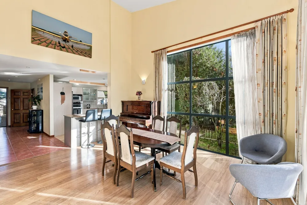 Photos of 18 Belgrove Place