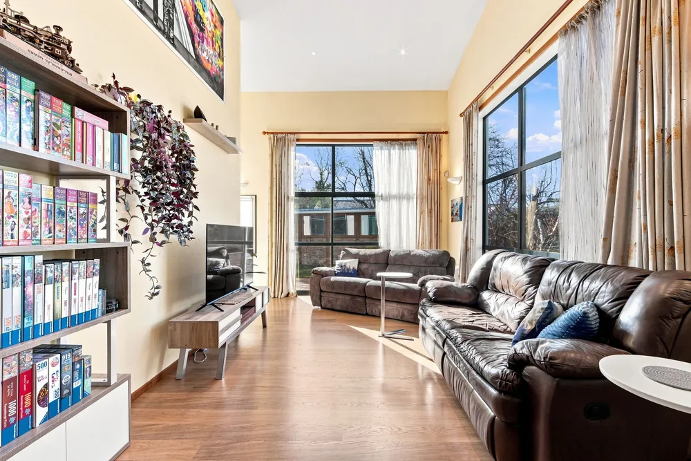 Photos of 18 Belgrove Place
