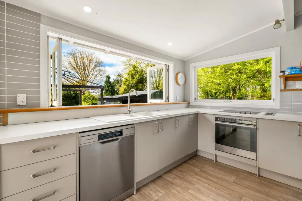 Photos of 89 Fullerton Road