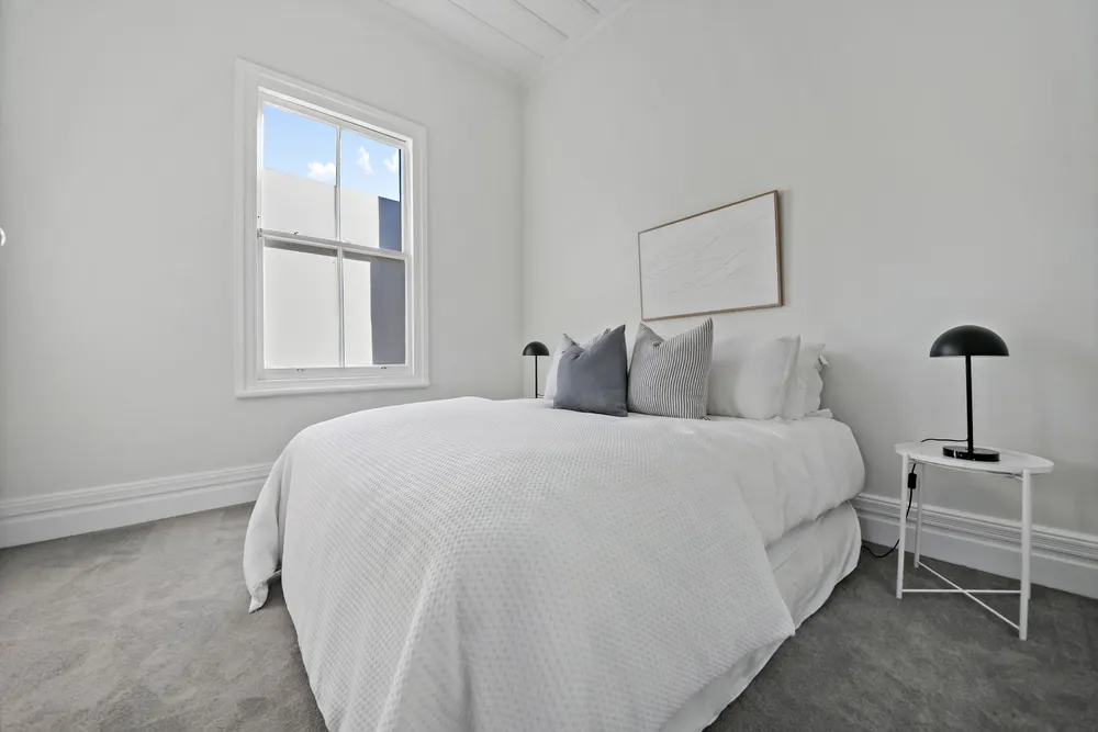 Photos of 18 Sandringham Road