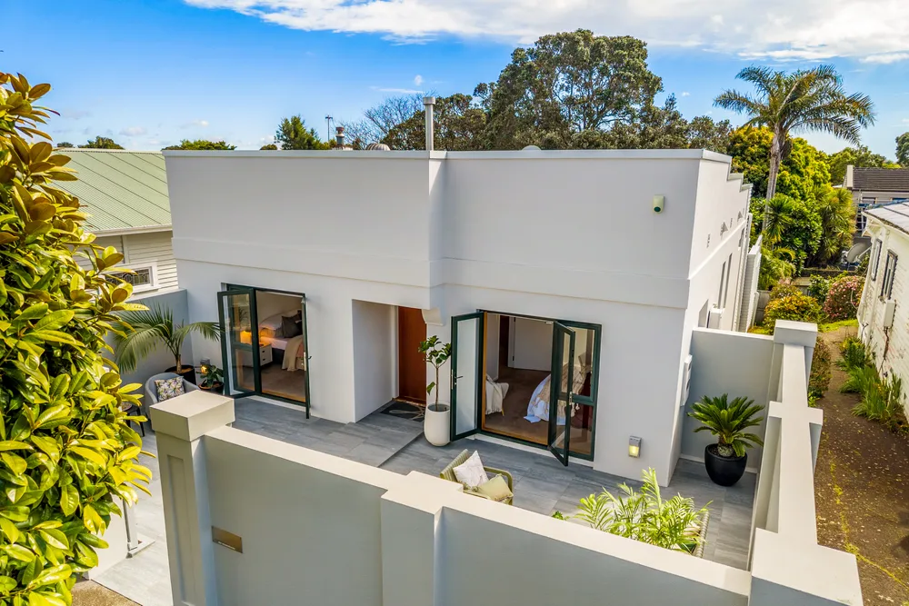 Photos of 113 Peary Road