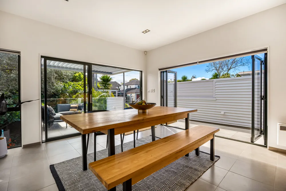 Photos of 113 Peary Road